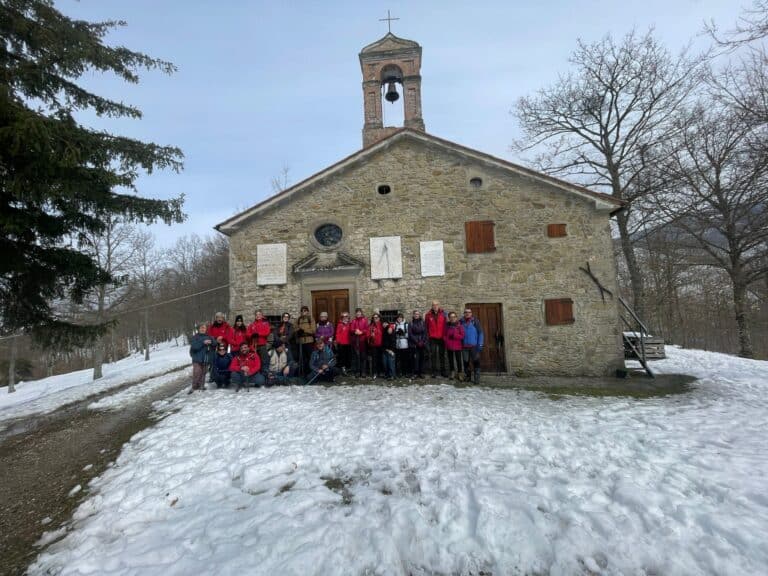 Il CAI Sansepolcro non si ferma neanche con la neve: tanti partecipanti all’escursione sull’Anello di Aboca