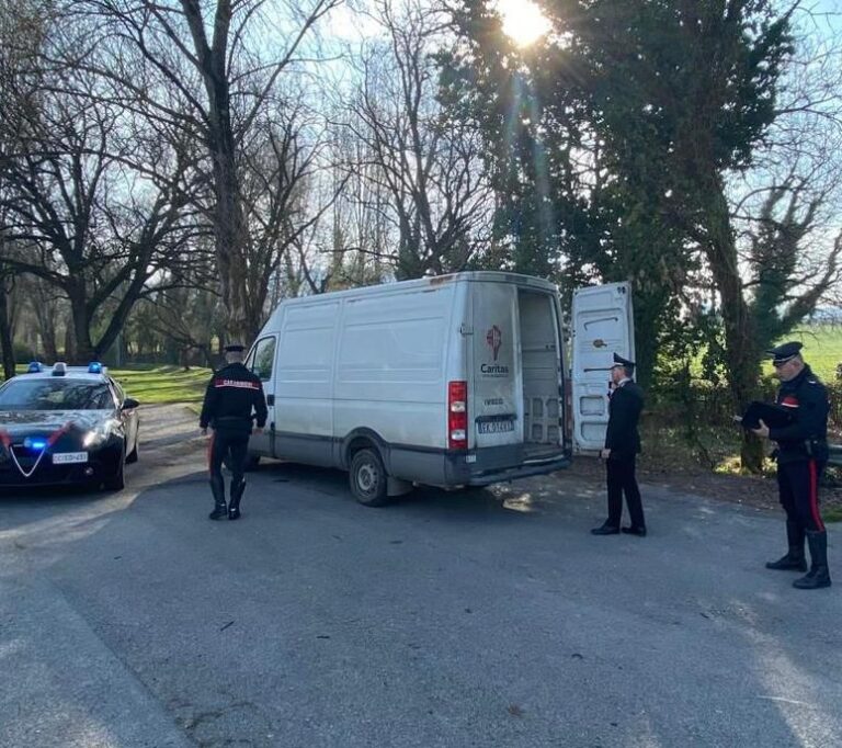 Furgone della Caritas ritrovato in tempi record: i ringraziamenti ai Carabinieri