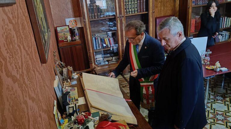 Il prefetto Francesco Zito in visita ai Comuni di Cannara e Spello