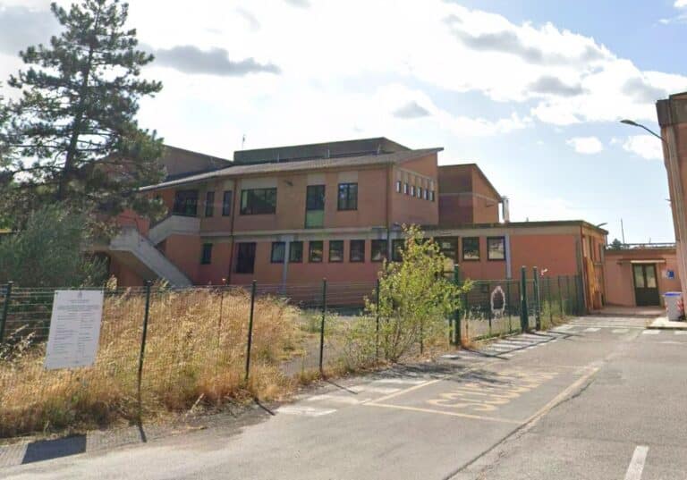 Pierantonio, 7,2 milioni per il polo scolastico: fondi anche per cimitero e chiesa