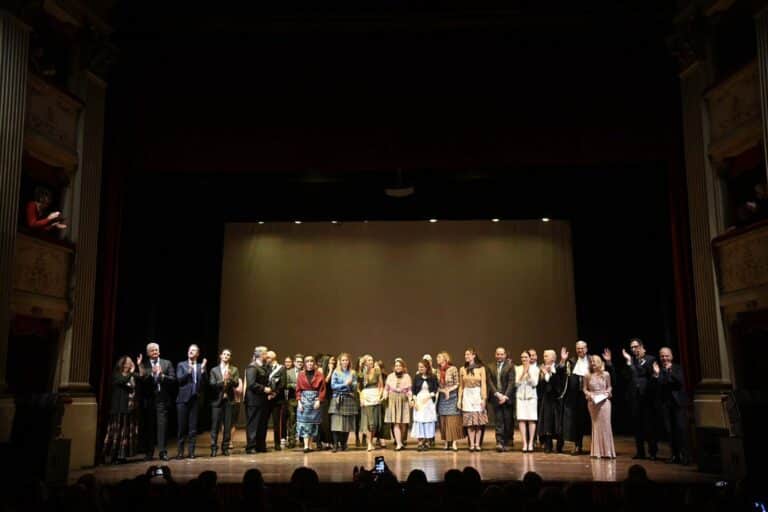 Teatro degli Illuminati gremito per il Processo Storico: applausi per lo spettacolo dedicato al caso Coppi–Occhini