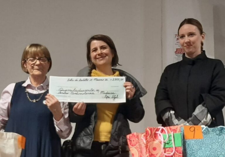 Trestina, torneo di Burraco solidale: raccolti 2.200 euro per il Centro Antiviolenza Medusa