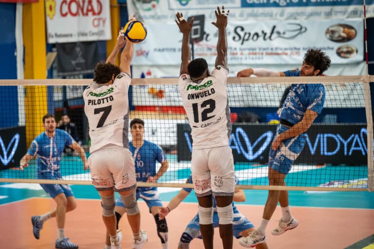 Pallavolo Altotevere padrona a Sabaudia: suo il primo round dei play-off (3-0)