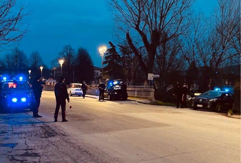 Controlli straordinari dei Carabinieri tra Città di Castello, Umbertide e Citerna: identificate 51 persone