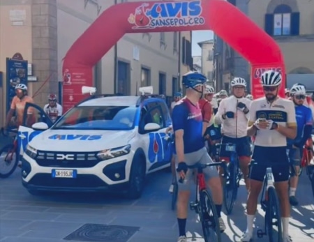 Sansepolcro, la Medio Fondo della Verna attraversa la città: sport e partecipazione