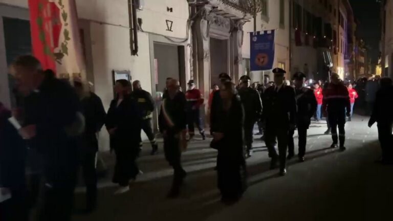 Città di Castello, la suggestione del Cristo Morto tra fede e tradizione