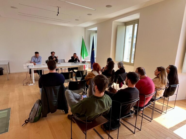 Umbertide ZTL in Piazza Matteotti: confronto con cittadini e commercianti