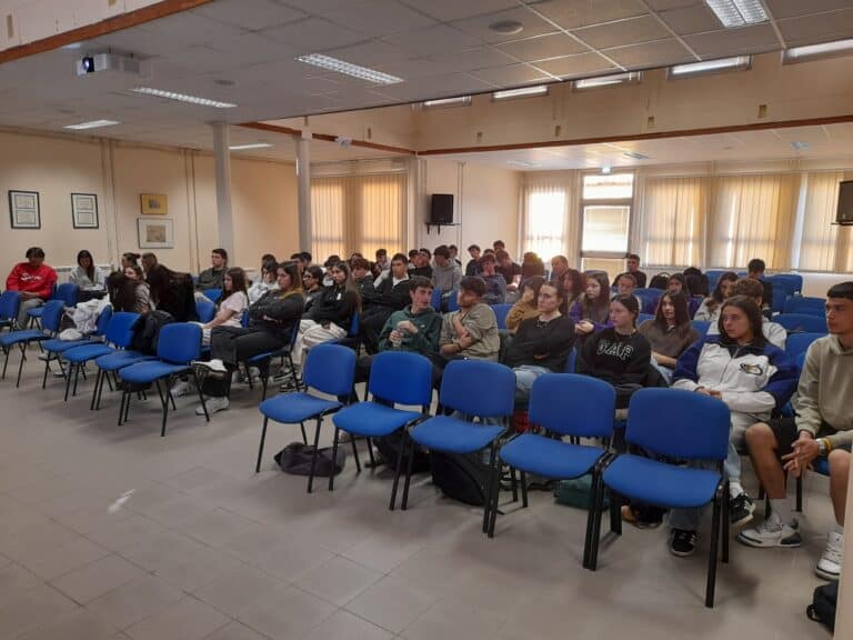 Pallavolo Altotevere in “cattedra” per una lezione agli studenti delle superiori