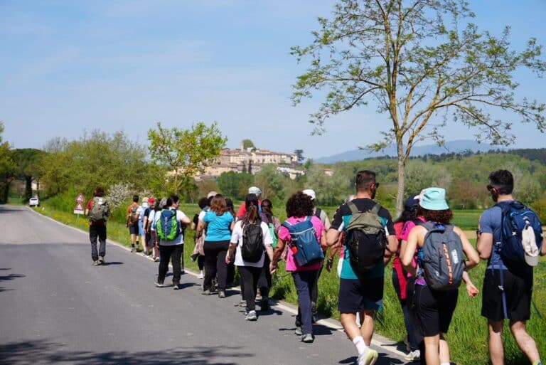 Festival dei Cammini di Francesco: grande partecipazione tra Arezzo e Citerna, prossima tappa ad Assisi