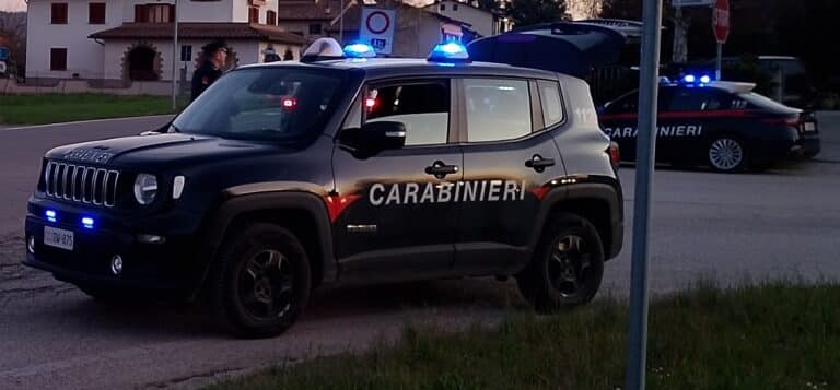Tenta di entrare in un ristorante del centro a Citta’ di Castello: 24enne arrestato dai Carabinieri