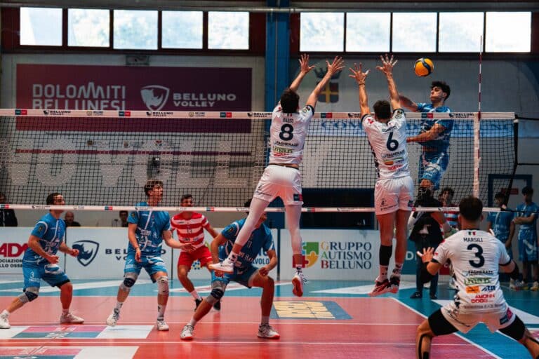 Pallavolo: Altotevere a un passo dalla finale. Belluno passa solo al golden set