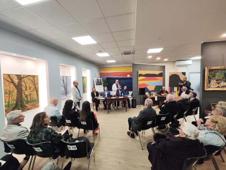 Un concerto a domicilio nel salotto di casa: il premio speciale vinto da Giano Bassini per aiutare l’AACC