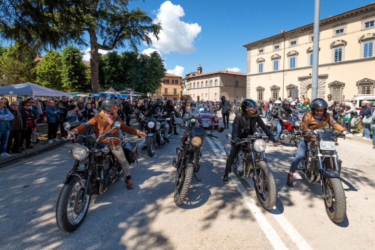 Moto, stile e solidarietà: oltre 200 equipaggi al Distinguished Gentleman’s Ride, raccolti 2.333 euro per la ricerca