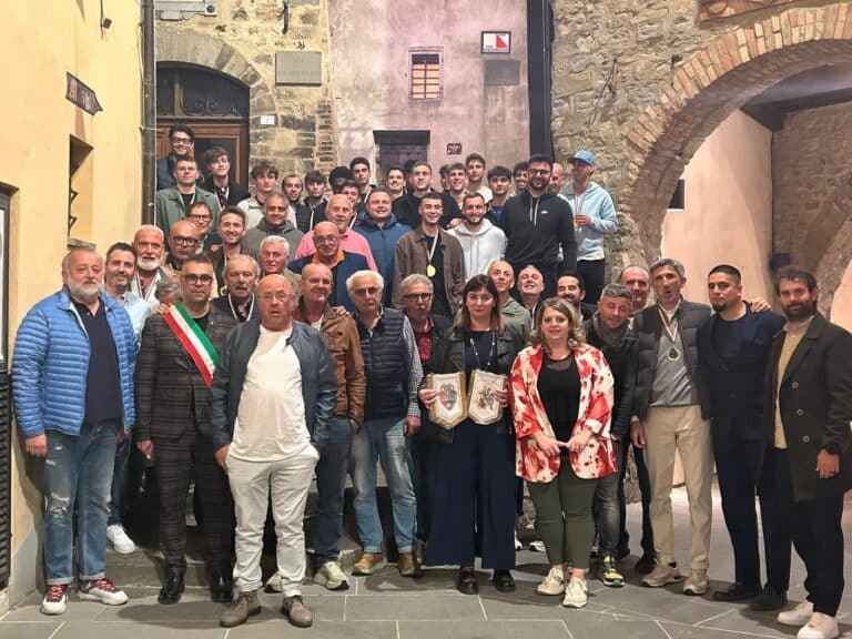Montone celebra la stagione perfetta dell’A.C.D.: festa in Comune per un’annata da incorniciare con tre trofei campionato, Supercoppa e Coppa Disciplina