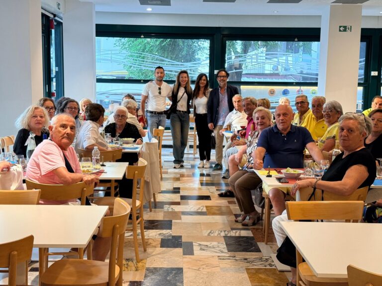 Una settimana a Cattolica per gli anziani di Umbertide: si chiude con successo il soggiorno estivo