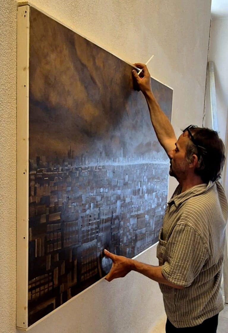 Christian Cerrini a Rondine, l’arte che interroga la città e il futuro della convivenza