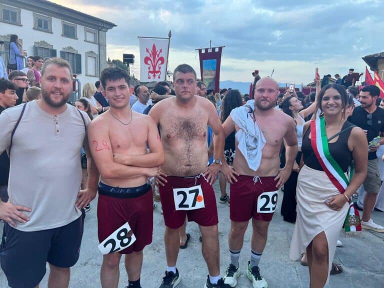 Palio della Vittoria, gli atleti di Citerna protagonisti ad Anghiari: ora l’appuntamento è con la Staffetta dei Fanti